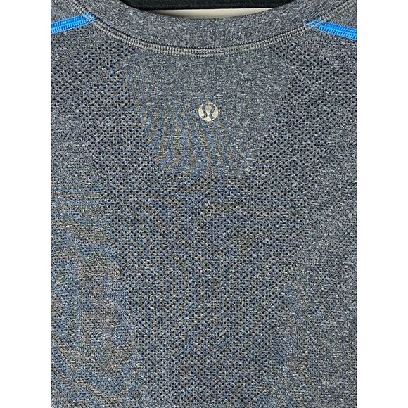 Lululemon Metal Vent Shirt Mens Medium - Picture 3 of 6